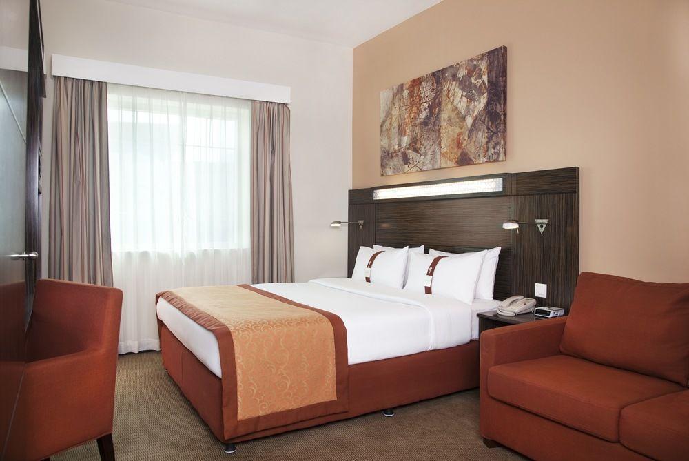 Holiday Inn Express Dubai Safa Park, An Ihg Hotel 外观 照片