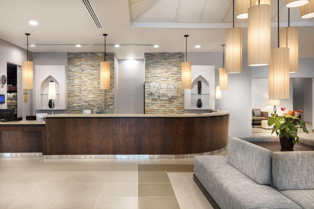 Holiday Inn Express Dubai Safa Park, An Ihg Hotel 外观 照片