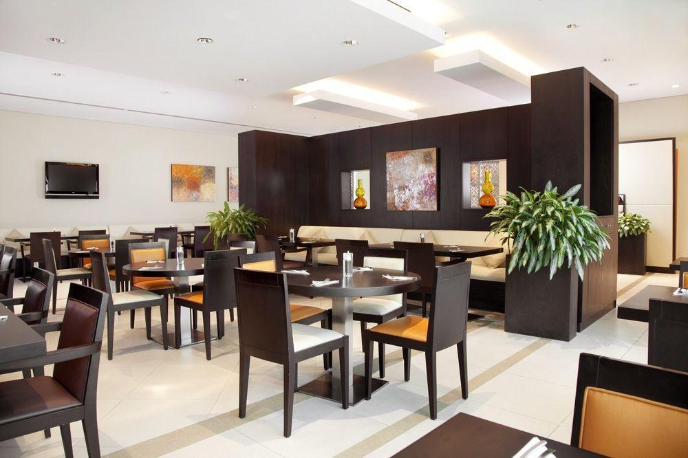 Holiday Inn Express Dubai Safa Park, An Ihg Hotel 外观 照片