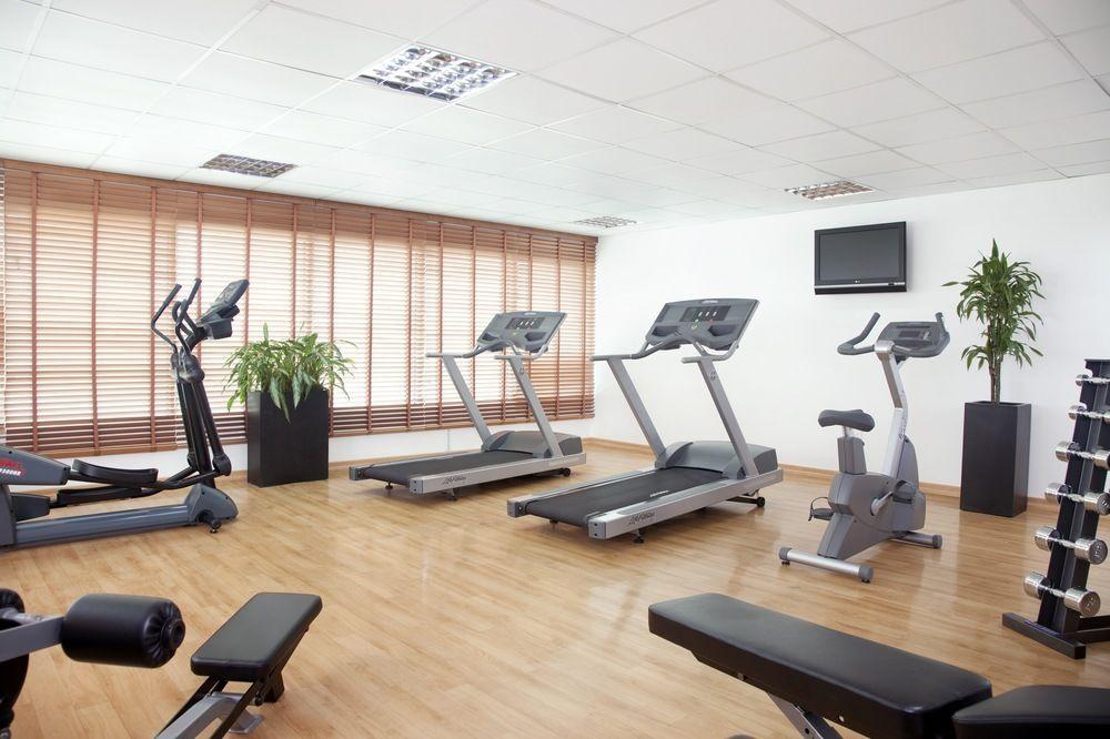 Holiday Inn Express Dubai Safa Park, An Ihg Hotel 外观 照片