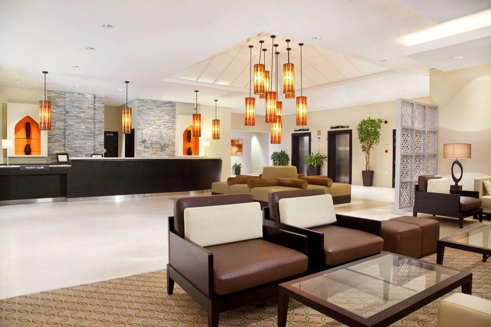 Holiday Inn Express Dubai Safa Park, An Ihg Hotel 外观 照片
