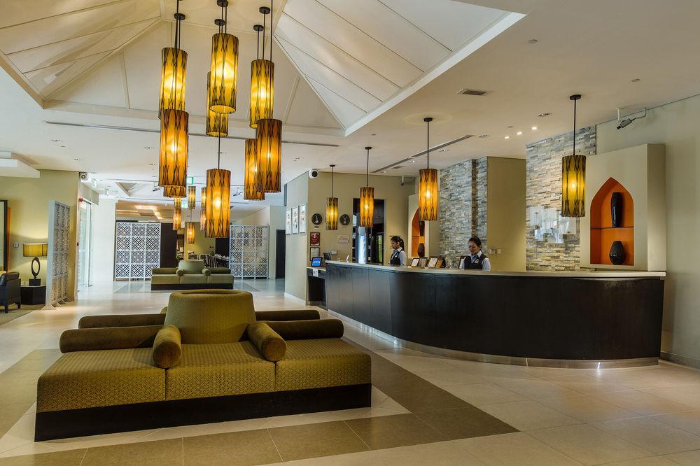 Holiday Inn Express Dubai Safa Park, An Ihg Hotel 外观 照片