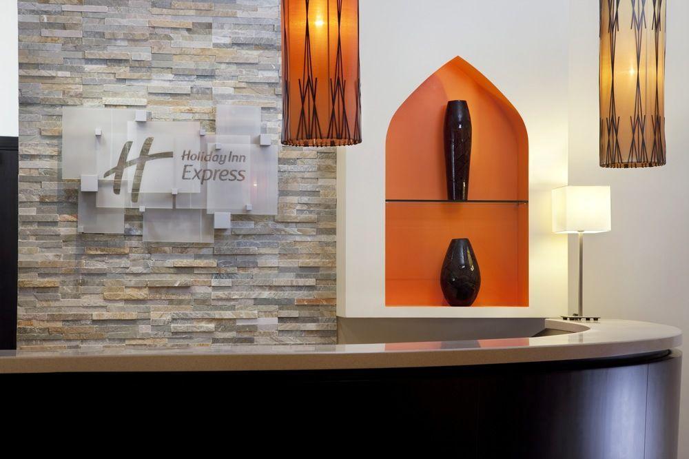 Holiday Inn Express Dubai Safa Park, An Ihg Hotel 外观 照片